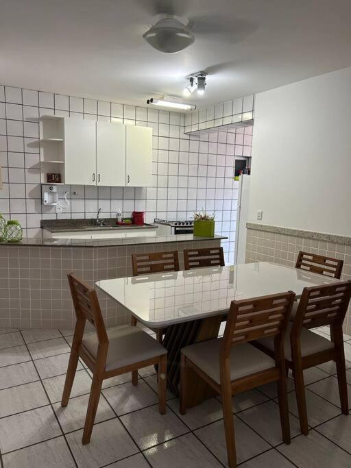 Apartamento De 3 Quartos Na Praia Da Fonte Гуарапари Экстерьер фото
